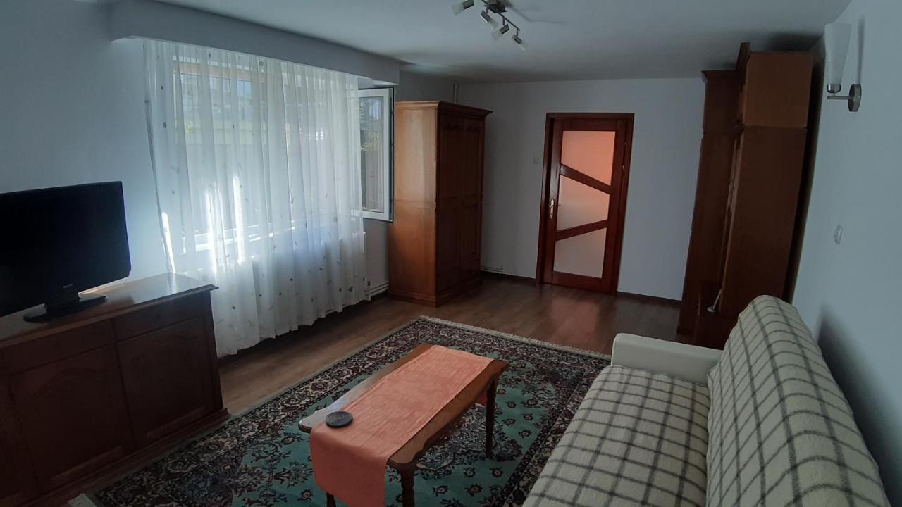 Casa Ultracentral Suceava Villa Esterno foto